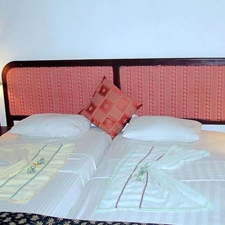בלפיטיה Hotel Araliya Villa מראה חיצוני תמונה